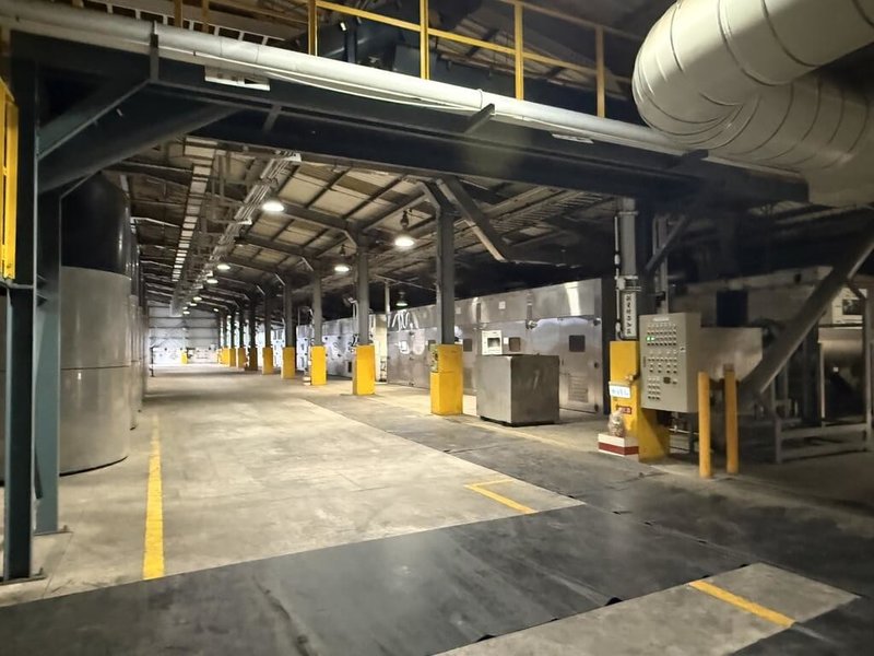 雲林第二監獄和少數餐飲業者原本透過外縣市去化廚餘,因防非洲豬瘟,全台目前禁廚餘養豬,雲林縣環保局預估每天10公噸廚餘回流,南亞堆肥場(圖)27日起增加產線提升去化量能。 (雲林縣環保局提供) 中央社記者姜宜菁傳真 114年10月28日