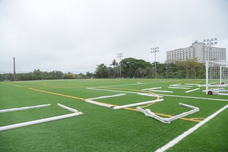 花蓮市各級學校及社區共有約60支足球隊,長期面臨場地不足問題,必須輪流借用校園操場練習,花蓮市公所獲中央經費補助,在佐倉運動公園新建8人制足球場工程,預計11月完工,年底前啟用。(花蓮市公所提供)中央社記者張祈傳真 114年10月29日