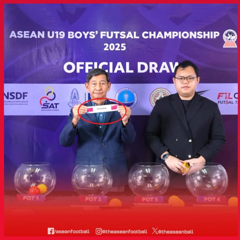 東南亞國協U19五人制足球冠軍聯賽28日抽籤,越南國旗被主辦方泰國足球協會誤植為中國五星旗。(圖取自facebook.com/aseanfootball)