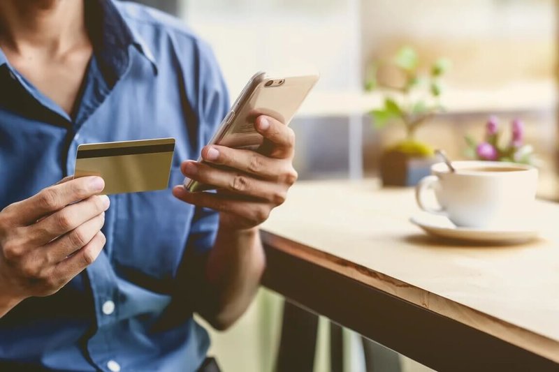 普發現金1萬元將上路,Meta公司30日宣布與事實查核機構MyGoPen合拍短影音,介紹普發現金相關的常見詐騙手法與破解方式。(Meta提供)中央社記者吳家豪傳真 114年10月30日