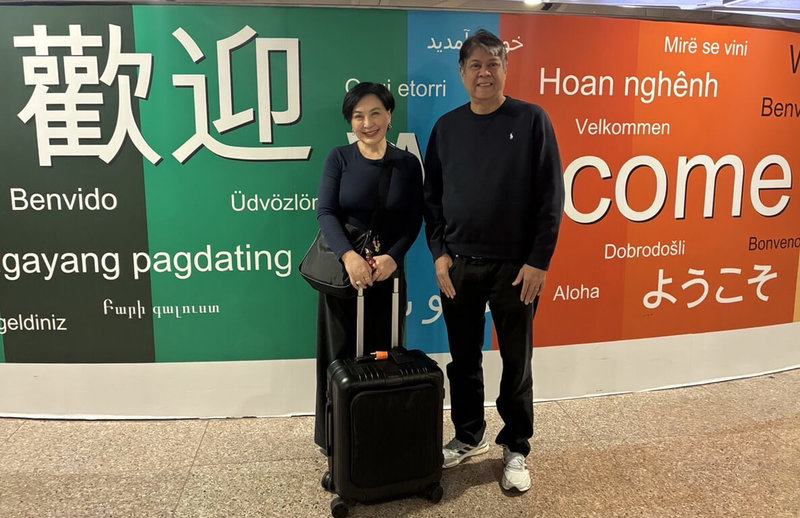 菲律賓參議員潘吉里納(右)30日訪台進行考察。(外交部提供)中央社記者吳書緯傳真 114年10月31日