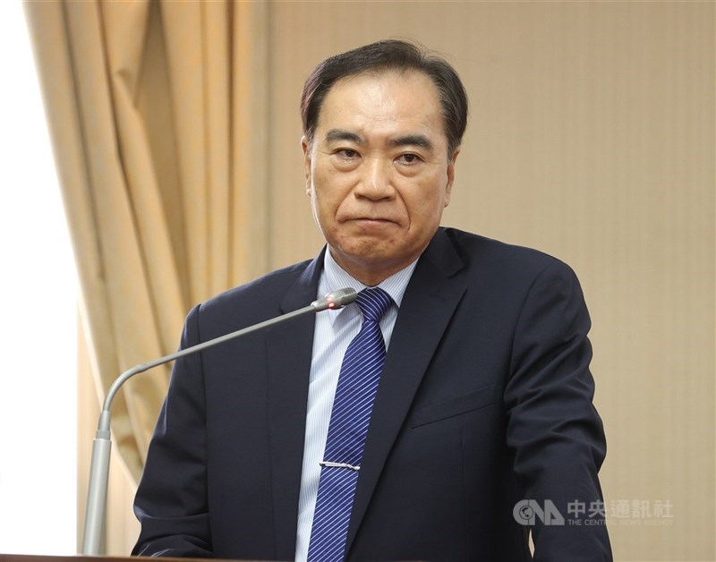 中選會主委李進勇等6位委員任期至11月3日,中選會31日舉行委員會議,經現任委員互推後,未來將由委員吳容輝代理主委行使職權。(中央社檔案照片)