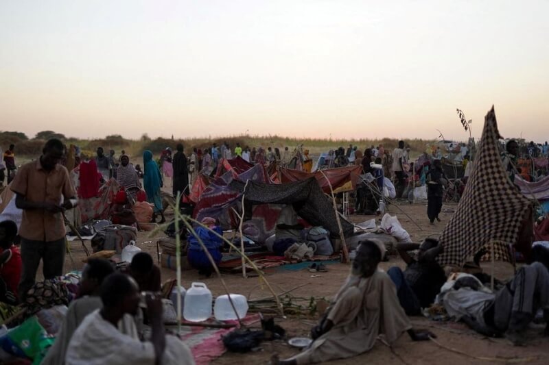 圖為安置法舍難民的營地。(路透社)
