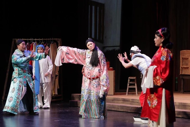 明華園戲劇總團經典劇作「散戲」本週在新加坡濱海藝術中心演出,為海外觀眾呈現台灣戲曲動人篇章。(明華園提供)中央社記者吳昇鴻新加坡傳真 114年11月1日