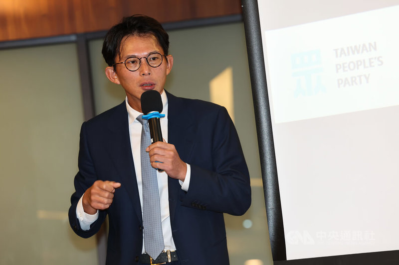 民眾黨主席黃國昌(圖)2日上午在文化大學推廣教育部,出席「聯合政府的理論與實驗」論壇。中央社記者吳家昇攝 114年11月2日