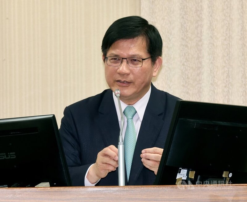 外交部長林佳龍（圖）5日赴立法院外交及國防委員會，列席報告「川普亞洲行及『川習會』後印太區域經濟、安全情勢對我之影響」，並備質詢。中央社記者張皓安攝　114年11月5日