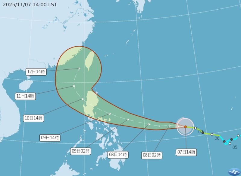 颱風鳳凰路徑潛勢預報。（圖取自氣象署網頁cwb.gov.tw）