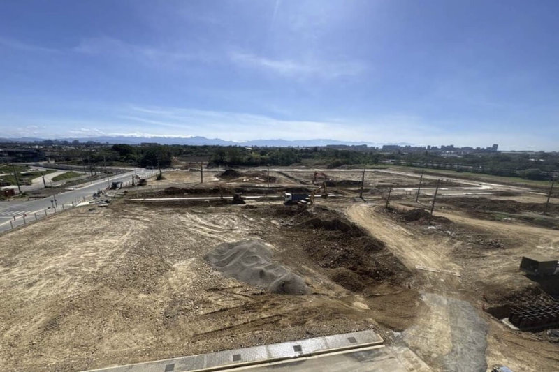 桃園市政府住宅發展處表示，「大園區橫埔段社宅」位於大園區中正東路，位處航空城計畫內，基地規劃為地下2層、地上9層建築，將興建約970戶住宅，是桃園目前最大社會住宅基地。（桃園市政府都市發展局提供）中央社記者吳睿騏桃園傳真　114年11月9日