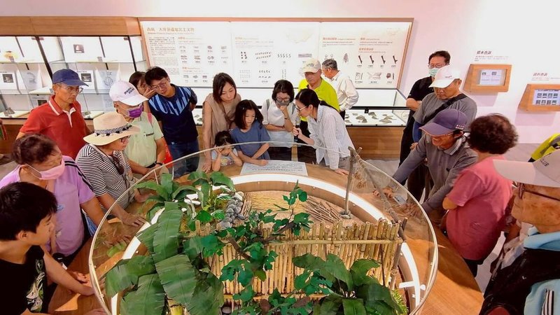 雲林縣「湖山水庫人文遺址館」將於12月29日正式開館，縣府特別舉辦「佇山頂徛家」常設展導覽活動，作為開館前壓力測試。（雲林縣文觀處提供）中央社記者蔡智明傳真　114年11月9日