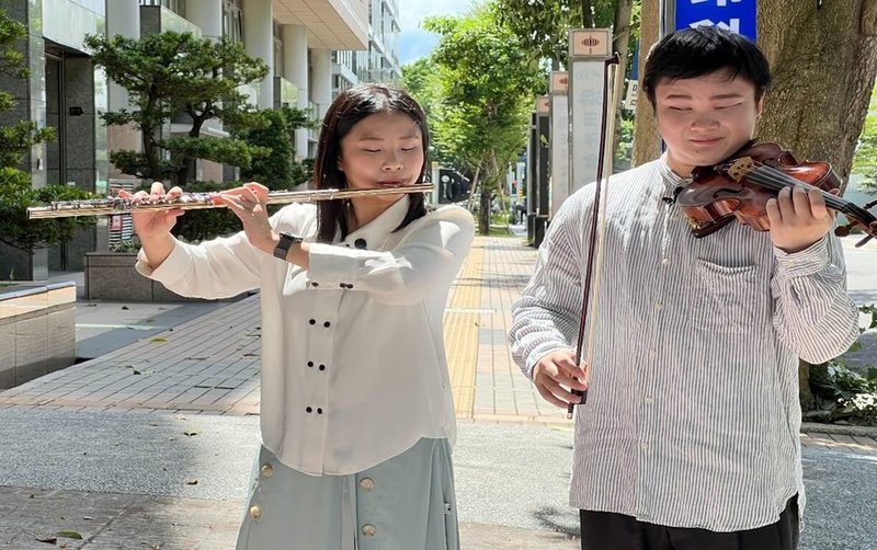 新北市勞工局表示，年終歲末將至，企業辦理尾牙、春酒等活動，歡迎邀請新北身障表演藝術工作者演出，給予更多的鼓勵。（新北市勞工局提供）中央社記者王鴻國傳真　114年11月10日