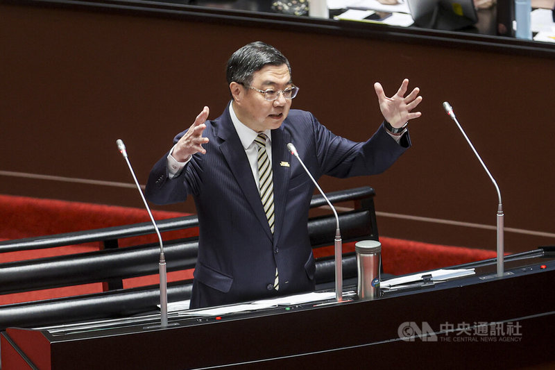 行政院長卓榮泰（圖）11日赴立法院進行施政報告，並接受立委質詢。中央社記者鄭清元攝　114年11月11日