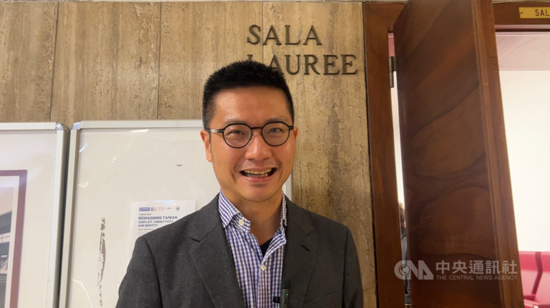 台大大陸研究中心資深研究員尹麗喬向中央社表示,副總統蕭美琴參加IPAC年會演說是重要外交突破,應該獲得鼓勵,某些輿論批評蕭美琴只是借場地演講,他認為沒有必要。中央社記者黃雅詩羅馬攝114年11月11日