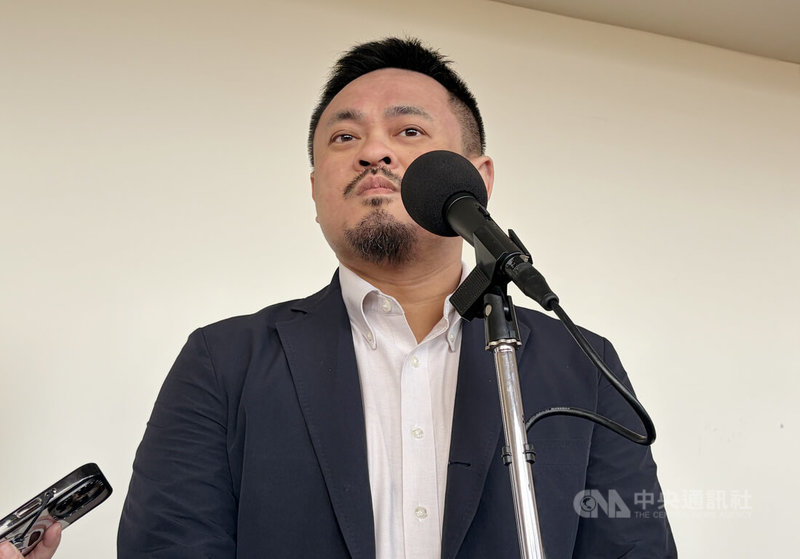 勞動部長洪申翰12日在立法院表示，將提出指引協助企業辨識強迫勞動行為、評估相關風險等，希望能協助企業建立一套可執行的管理架構，來進行勞動人權風險評估或預防、降低強迫勞動風險。中央社記者吳欣紜攝　114年11月12日