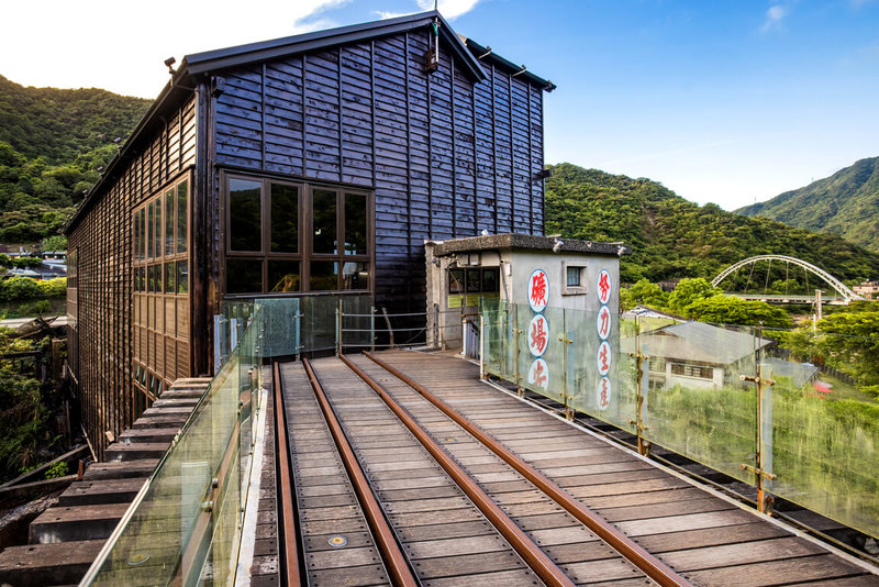 新北市文化局配合觀旅局推動瑞芳「瑞三礦業整煤廠」再生計畫，以「修舊如舊」理念結合走讀導覽，展現礦業修復與文化保存成果，藉由持續導入文化活化與環境永續概念，帶動新北整體觀光能量。（新北市觀旅局提供）中央社記者黃旭昇新北市傳真　114年11月12日