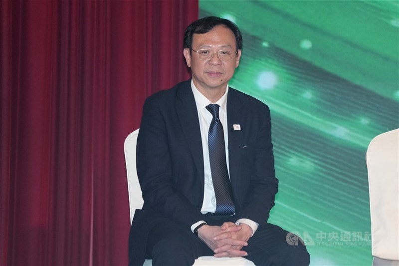 圖為衛生福利部長石崇良。（中央社檔案照片）