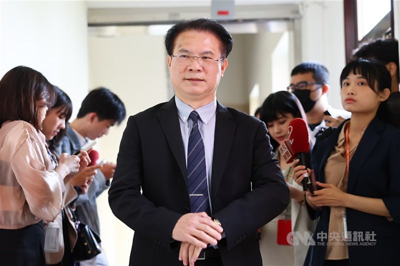 圖為法務部次長黃謀信。（中央社檔案照片）