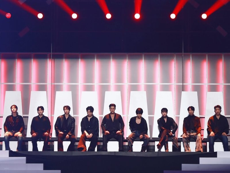 超人氣韓團Super Junior（圖）15日晚間在台北大巨蛋舉辦第2場SUPER SHOW 10演唱會，以出道歌「Twins （Knock Out）」熱唱開場。（讀者提供）中央社記者王心妤傳真　114年11月15日