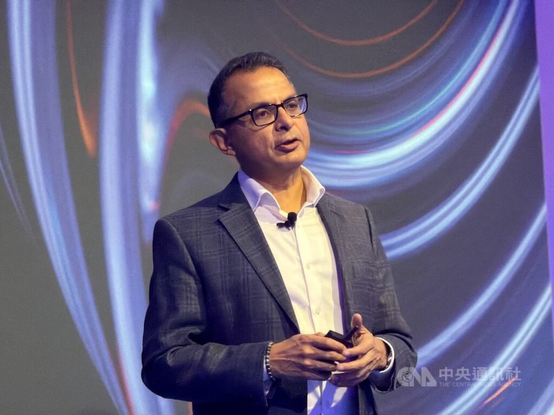 網通大廠思科（Cisco）資深副總裁、安全路由與工業物聯網部門總經理布塔尼（Vikas Butaney）接受中央社採訪表示，期盼與台灣製造業者展開深度合作，共同打造人工智慧（AI）時代的工業生態系。中央社記者吳家豪攝 114年11月15日