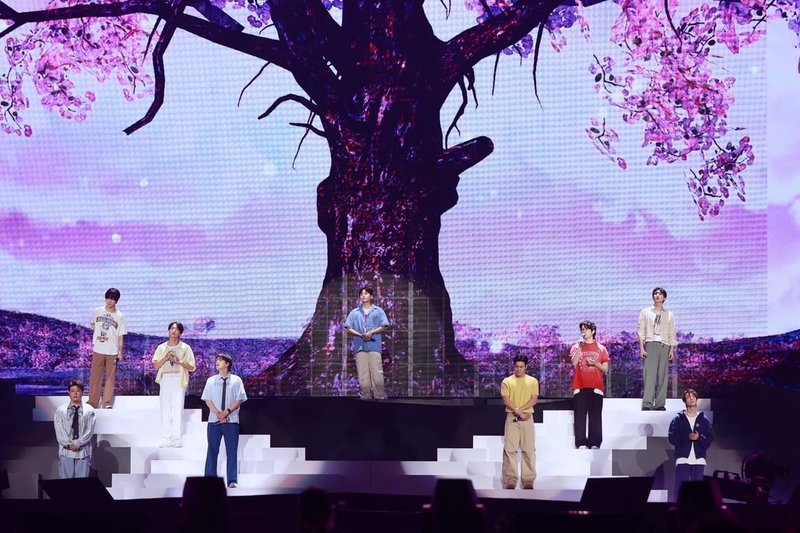 韓團Super Junior(圖)15日晚間在台北大巨蛋舉辦第2場SUPER SHOW 10演唱會,選唱中文歌「至少還有你」送給台灣粉絲。(讀者提供)中央社記者王心妤傳真 114年11月15日