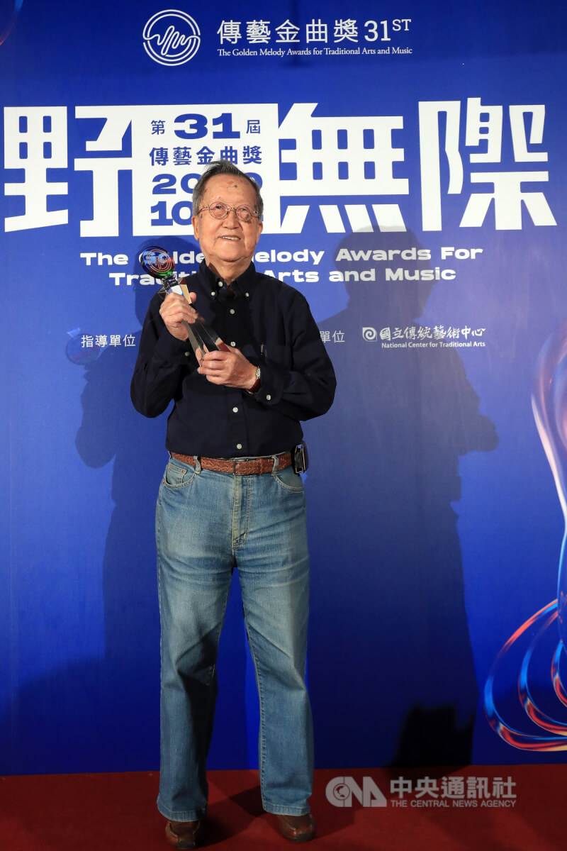 資深詞曲家黃瑩2020年獲傳藝金曲獎最佳作詞獎。（中央社檔案照片）
