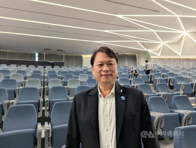 經濟部因應美國關稅出口供應鏈支持措施，18日在台中舉辦中區場說明會，台灣手工具工業同業公會理事長謝武志（圖）表示，關稅的不確定性是現在最擔心的事，期盼早日底定，要跟客戶談關稅分攤，才能準備因應措施。中央社記者蘇木春攝　114年11月18日