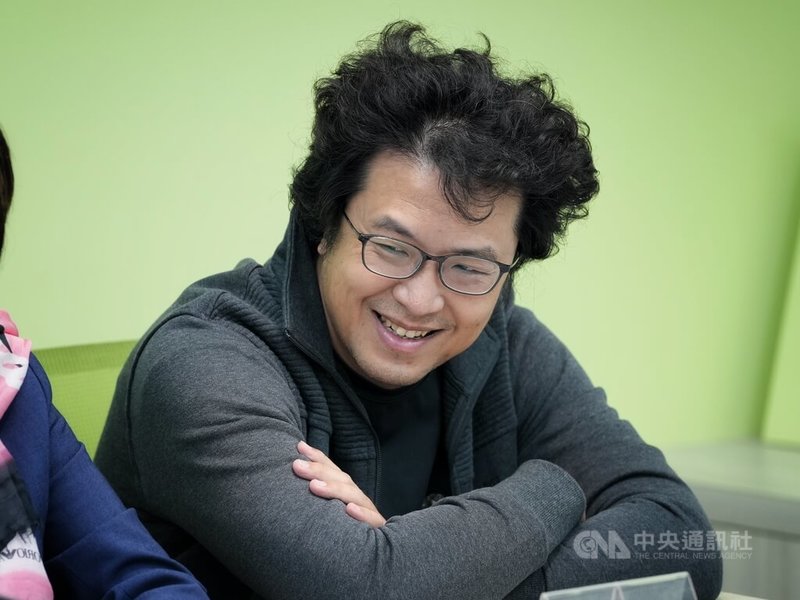 前聯電董事長曹興誠建議，民進黨徵召民進黨不分區立委沈伯洋參選台北市長。沈伯洋（圖）18日受訪則表示，選舉目前不在他的規劃內，比他適合的人選真的非常多。中央社記者徐肇昌攝　114年11月18日