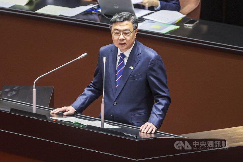 行政院長卓榮泰（圖）18日上午赴立法院報告「中央政府花蓮馬太鞍溪堰塞湖災後重建特別預算案」，並接受備詢。中央社記者鄭清元攝　114年11月18日