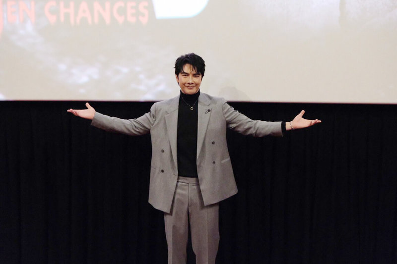 演員謝佳見（圖）睽違13年再度重回大螢幕，在電影「解碼」中飾為情所困的男子，只是深情的表象下，卻隱藏著他的貪婪與偽善。（CC經紀人提供）中央社記者洪素津傳真　114年11月19日