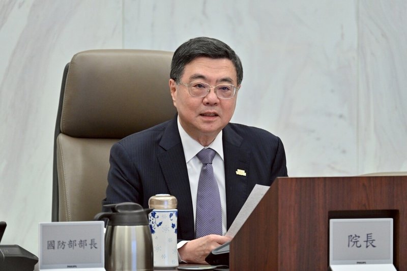 行政院長卓榮泰19日主持行政院動員會報114年度會議時表示，將持續推進全社會防衛韌性，並擴大城鎮韌性演習，民國115年將首實施跨縣市演練。（行政院提供）中央社記者賴于榛傳真　114年11月19日