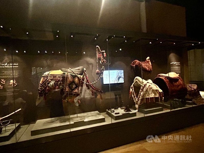 沙烏地政府的「迪里耶門」旅遊開發專案修復圖賴夫區，並在區內建立多個展示沙烏地歷史文化的博物館和畫廊，讓遊客體會納季德建築風格和沙烏地傳統生活。中央社記者施婉清利雅德攝 114年11月23日