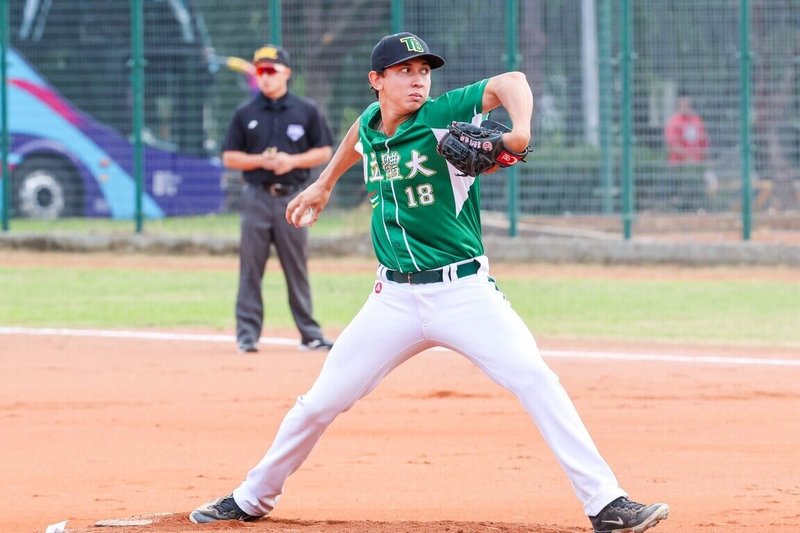 114學年度大專棒球聯賽（公開一級）預賽國立體大25日首戰與上屆冠軍輔仁大學，國體先發投手雷皓博（圖）投6局失4分、飆速150公里，率隊搶下首勝。（大專體總提供）中央社記者謝靜雯傳真 114年11月25日