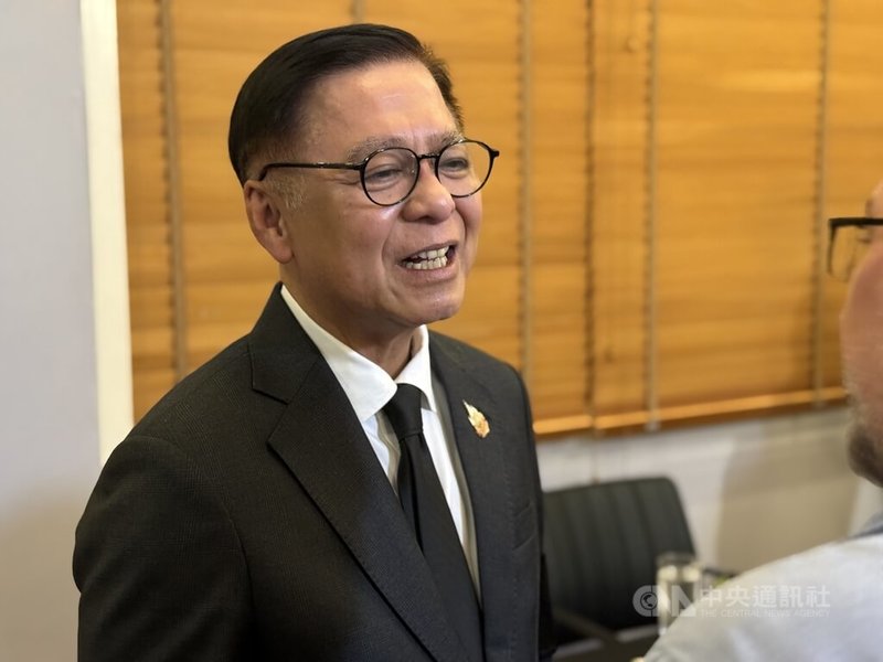 泰國外交部長希哈薩（Sihasak Phuangketkeow）25日與國際媒體見面，他告訴中央社，台海和平與穩定對東協和泰國都至關重要表示，希望各方謹慎對待局勢呼籲，「盡量維持現狀」。中央社記者李宗憲曼谷攝　114年11月26日