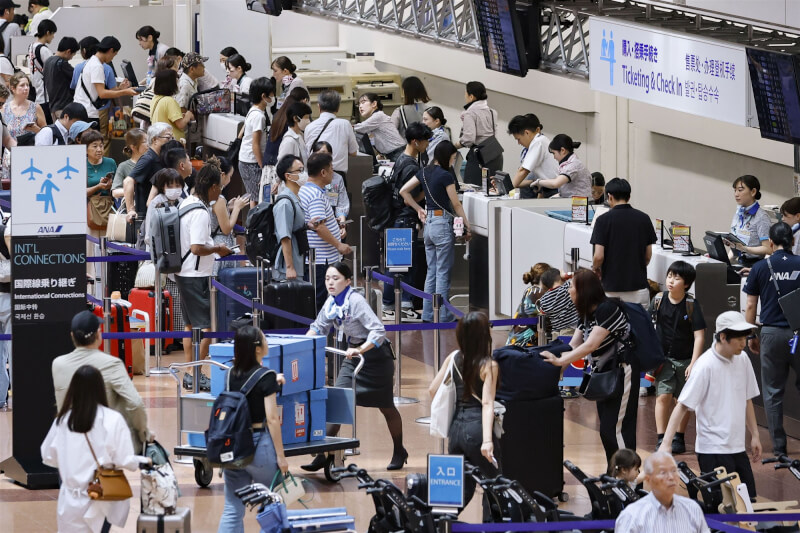 東京羽田機場大廳。（共同社）