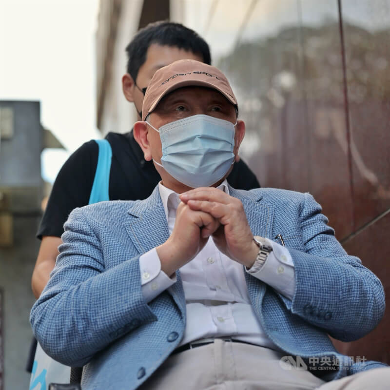 威京集團主席沈慶京（前）。（中央社檔案照片）