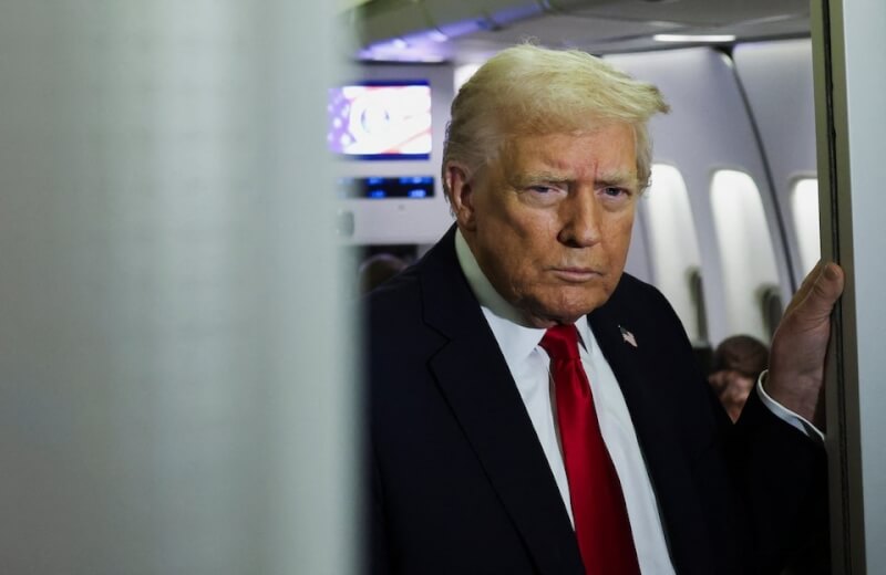 美國總統川普表示，將無限期暫停所有第三世界國家的移民。（路透社）