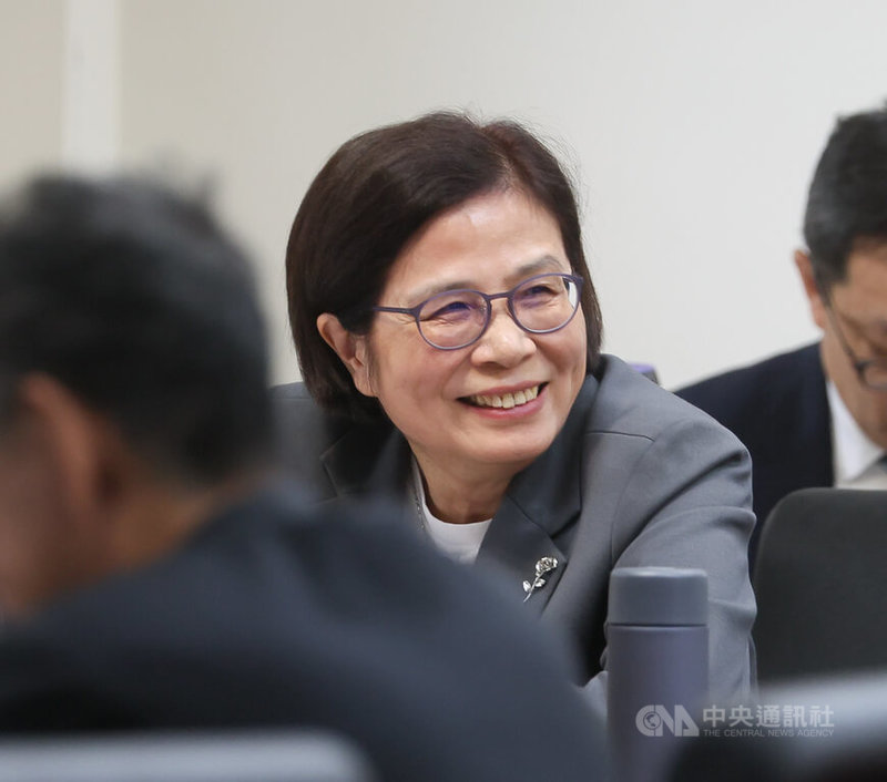 行政院經貿談判辦公室總談判代表楊珍妮（圖）1日列席立法院經濟委員會，就「台美關稅協議之談判方針、進度、爭議事項、雙方可能承諾及台灣產業之影響評估」進行報告並備質詢。中央社記者謝佳璋攝 114年12月1日