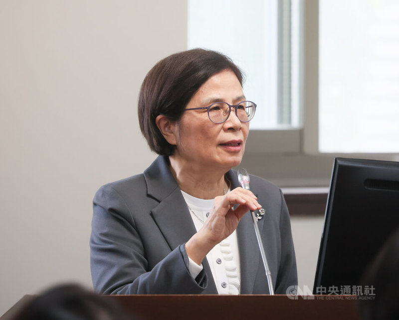 台美關稅談判進入最後階段，行政院經貿談判辦公室總談判代表楊珍妮（圖）1日指出，會爭取調降對等關稅、稅率不疊加，以及232條款關稅優惠，「我們有信心」。中央社記者謝佳璋攝  114年12月1日