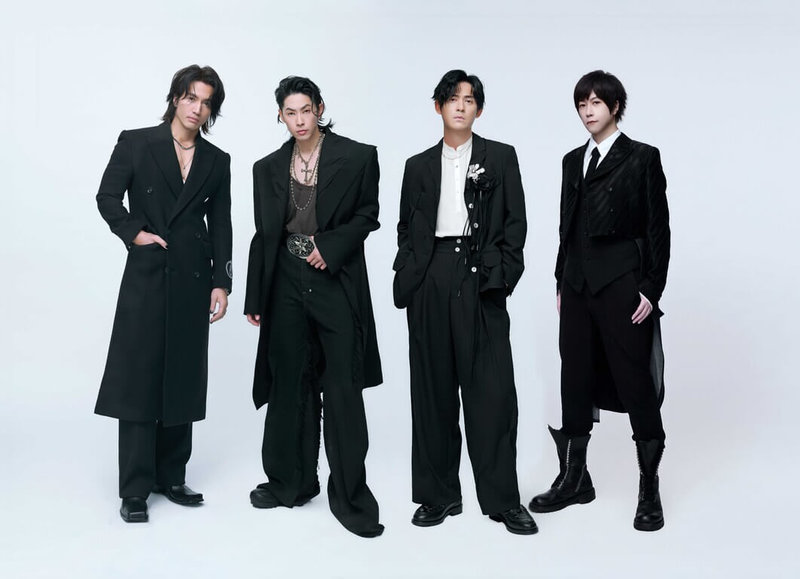 樂團五月天主唱阿信（右）將攜手男團F4成員言承旭（左起）、吳建豪、周渝民舉辦巡迴演唱會，3人皆表示，很感謝阿信陪伴他們展開新的篇章與旅程。（相信音樂提供）中央社記者洪素津傳真　114年12月6日