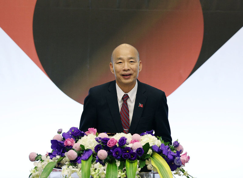 2025年第20屆亞洲民主人權獎頒獎典禮10日上午在台北賓館舉行，立法院長韓國瑜（圖）出席致詞表示，自由與民主是需要被守護、拓展與實踐的普世價值。中央社記者郭日曉攝　114年12月10日