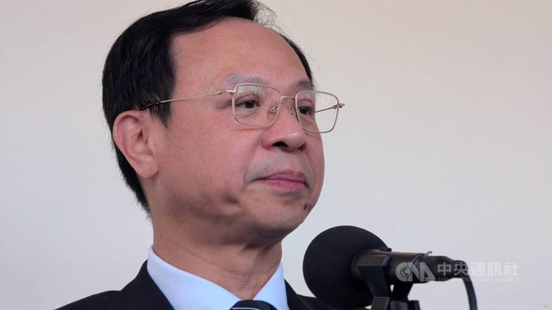 「身心障礙者權益保障法」已18年未大修，衛福部長石崇良10日在立法院接受媒體聯訪表示，目前行政院版本修法草案，已經差不多在做最後修改，預計114年底、最慢115年1月就會送到立法院。中央社記者曾以寧攝　114年12月10日