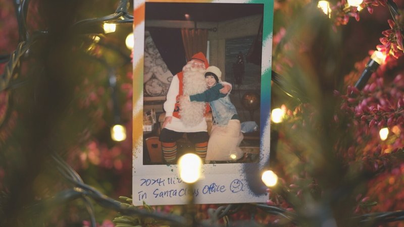 藝人Lulu黃路梓茵（圖）主持公視與新加坡新傳媒跨國合製的節目「列車人生」，前進芬蘭擔任列車旅人，透過跳冰湖、追極光、拜訪耶誕老人村等體驗，重新找回對工作的初心與熱情。（公共電視、新傳媒提供）中央社記者洪素津傳真　114年12月10日