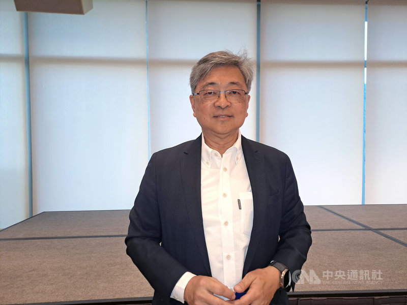 光洋應用材料科技11日舉行法人說明會，董事長黄啓峰表示，AI算力及資料中心需求、地緣政治與半導體資源戰略化、溫室氣體排放對氣候環境影響，有利光洋科在半導體、雲端儲存及循環經濟營運模式的建構。中央社記者潘智義攝　114年12月11日