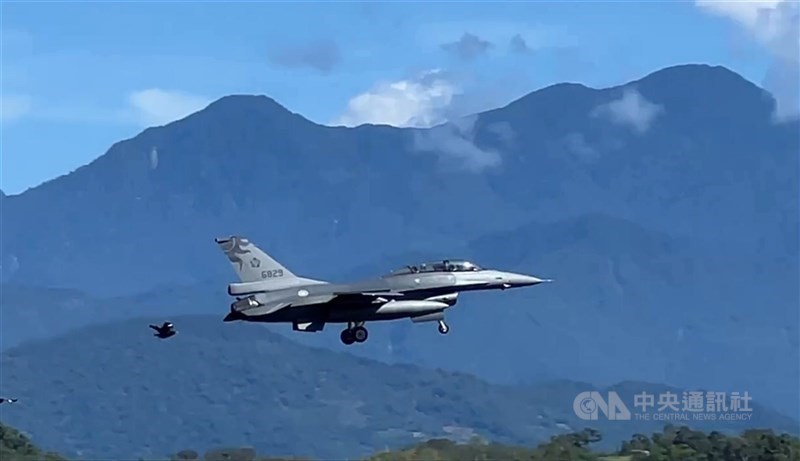 圖為空軍F-16戰機。（中央社檔案照片）