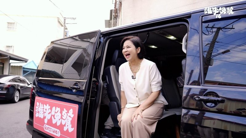 演員楊貴媚（圖）擔任公視節目「誰來晚餐」來賓，大方在節目中分享成長故事，提到母親常叮嚀要嘴甜，就算做錯事也比較容易能獲得原諒，如今已出社會多年的她，回想起這段話更有體會。（公視提供）中央社記者洪素津傳真　114年12月11日