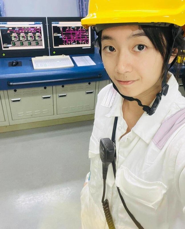 航港局發布新聞稿指出，台灣首批取得比利時船員適任證書的3名船員分別為邱莉榕（圖）、李翊維及阮皇宗，由台灣海洋大學推薦申請，這項成果象徵台灣船員培訓品質獲得歐盟成員國正式認可。（航港局提供）中央社記者黃巧雯傳真　114年12月11日