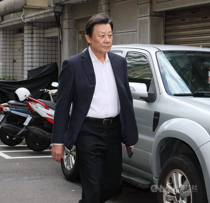 歌手坣娜因肺腺癌逝,丈夫薛智偉14日在猶太社區中心(JCC)為她舉辦了一場名為「IN LOVING MEMORY」的追思會,藝人寇世勳(圖)到場追悼。中央社記者謝佳璋攝 114年12月14日