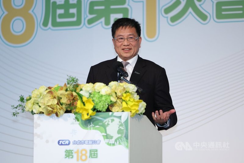 台北市電腦公會第18屆第1次會員代表大會15日下午在台北國際會議中心舉行，台北市電腦公會理事長彭双浪（圖）致詞細數6年間遇到的困難與解決問題的過程。中央社記者翁睿坤攝  114年12月15日