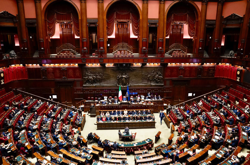 歐盟峰會18日登場,將聚焦討論是否動用俄羅斯凍結資產幫助烏克蘭,義大利總理梅洛尼17日向國會說明時表達疑慮,她並重申義大利不會派兵到烏克蘭。(義大利總理府提供)中央社記者黃雅詩羅馬傳真 114年12月18日