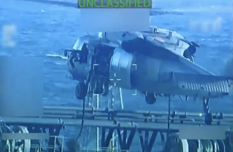 美軍10日在委內瑞拉外海扣押一艘油輪。（U.S. Attorney General/Handout via 路透社）