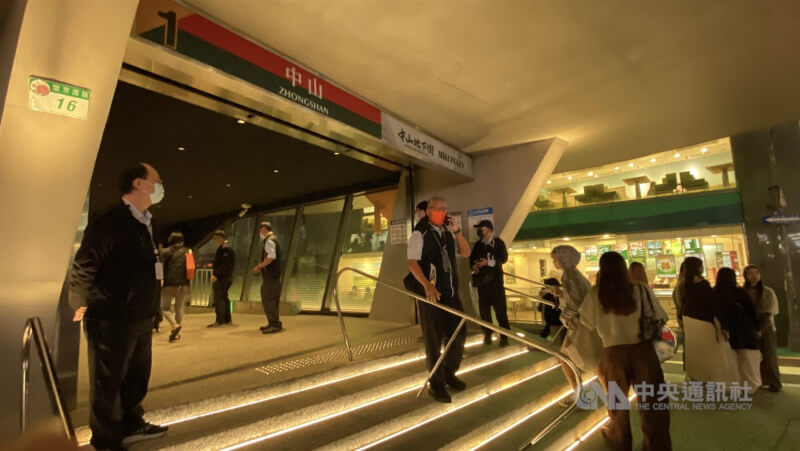 台北捷運中山站附近19日發生持刀砍人案。中央社記者黃旭昇攝　114年12月19日